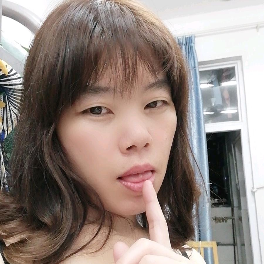 一笑而过💃