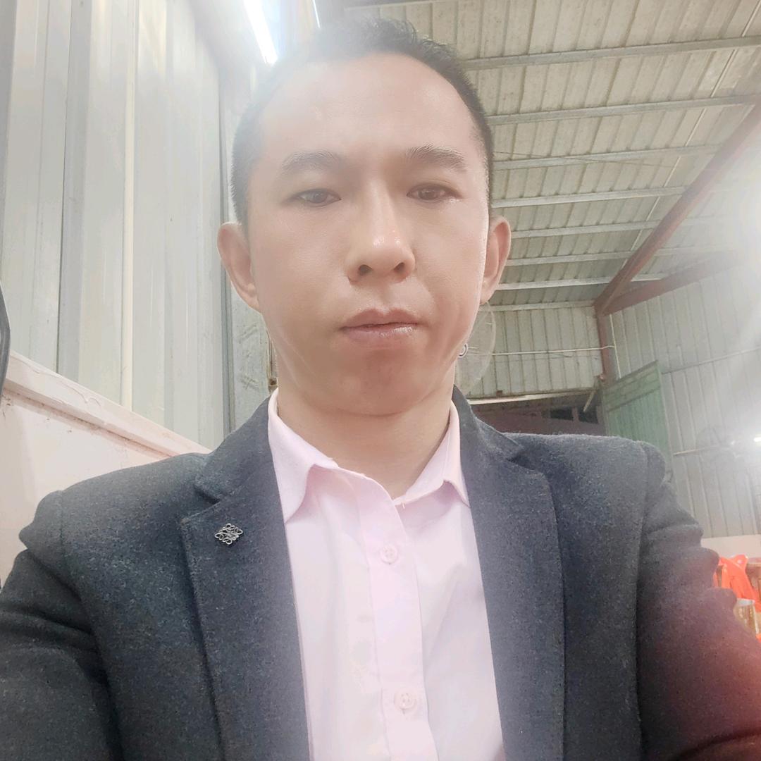 王波《供应各种型号玩具锂电池》