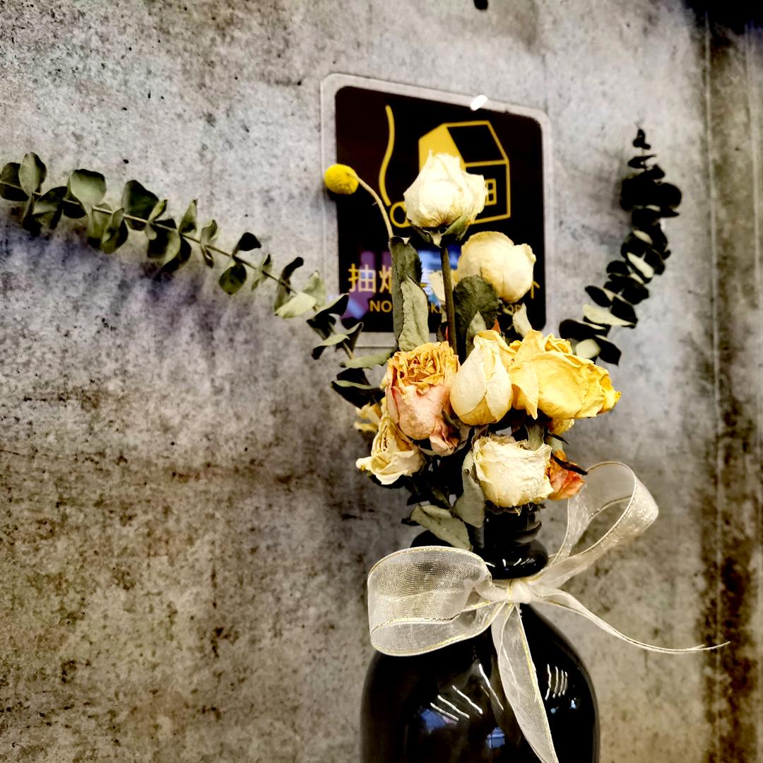 👑卖衣服的小姐姐💓