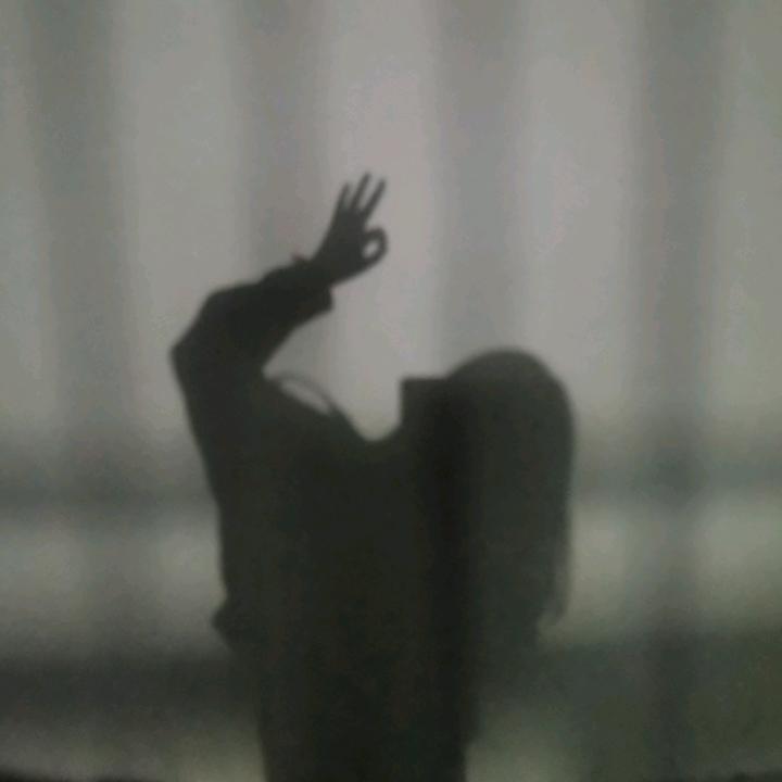 不是你的11吖🖤