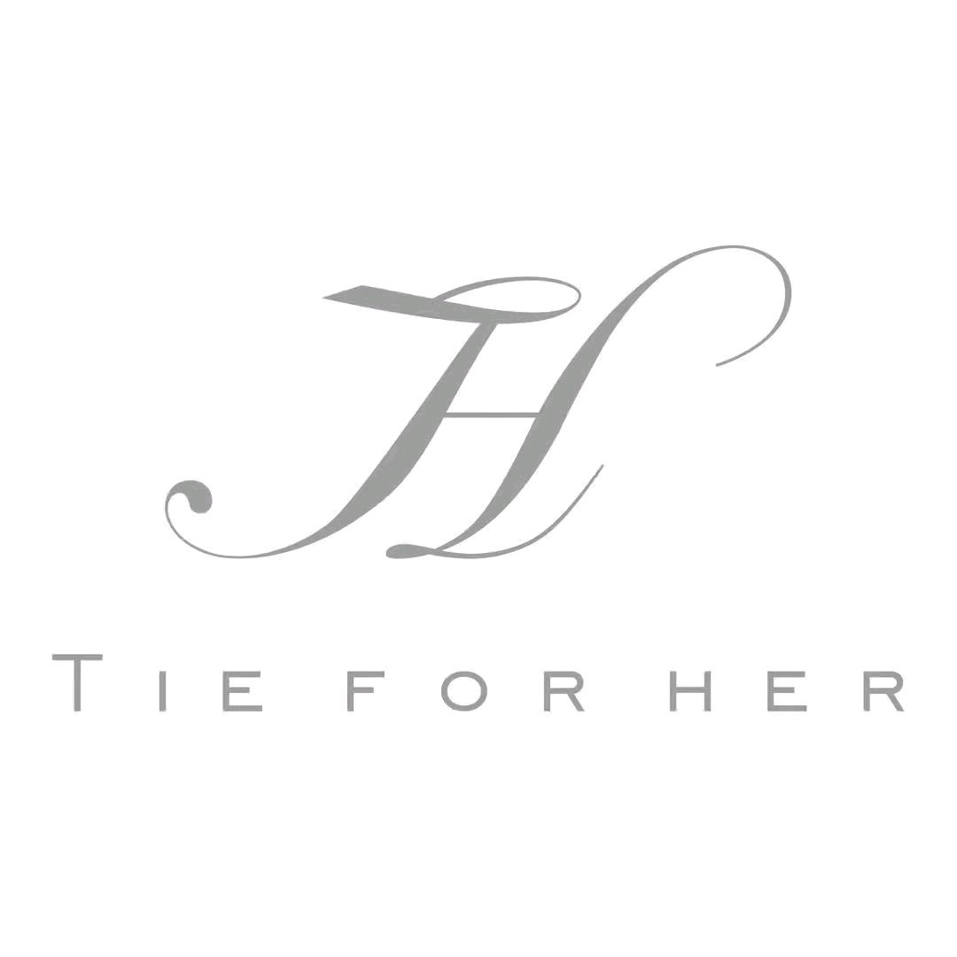 TIE FOR HER 罗马穿搭