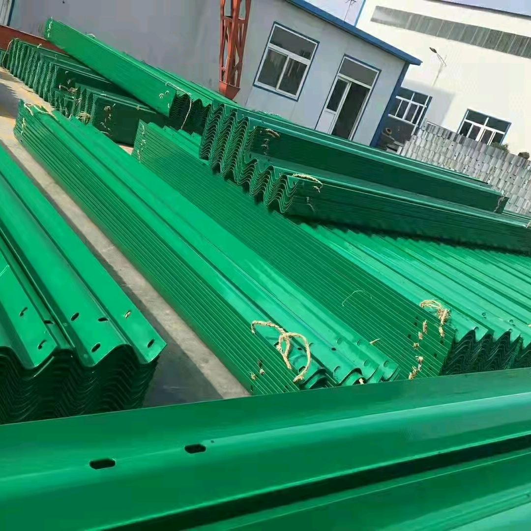 波形护栏厂家-格拉瑞斯