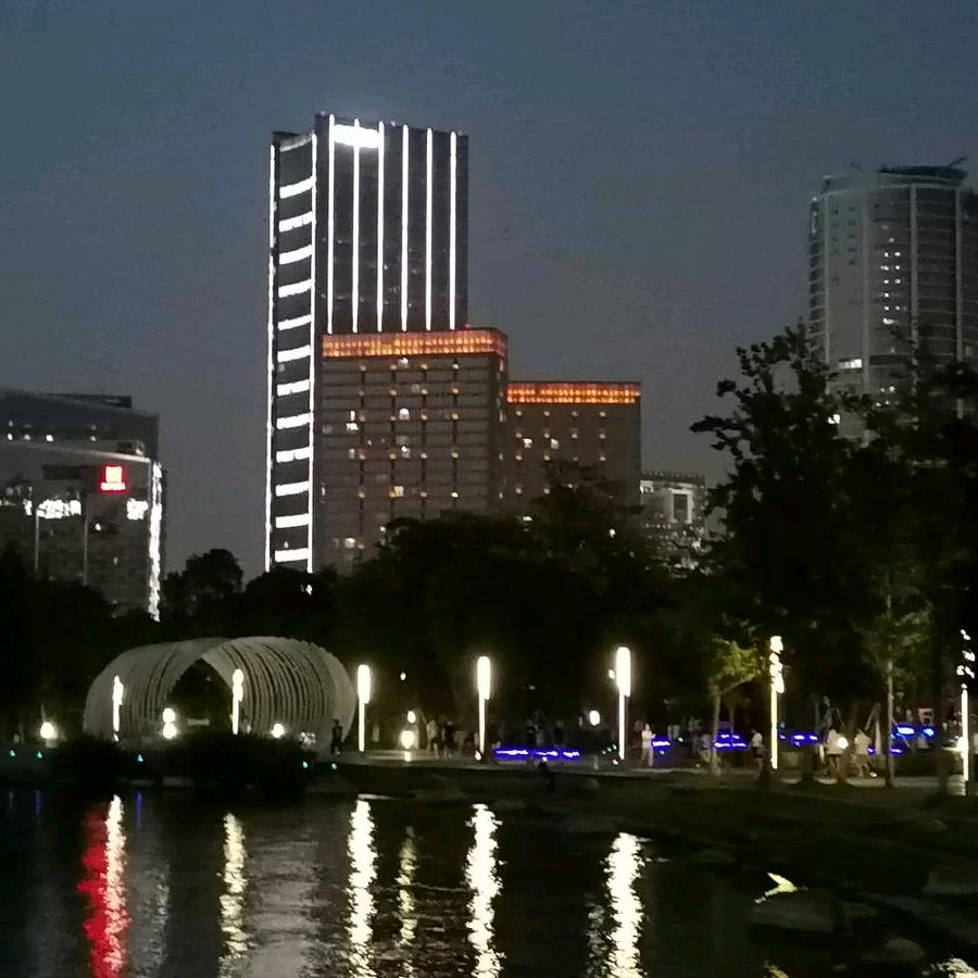 HuiT姐姐✨
