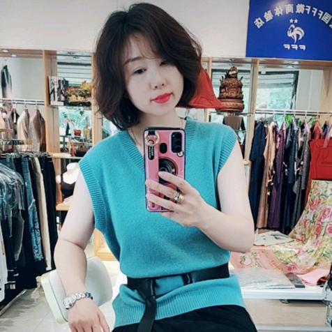 天津和平区露茜服装店