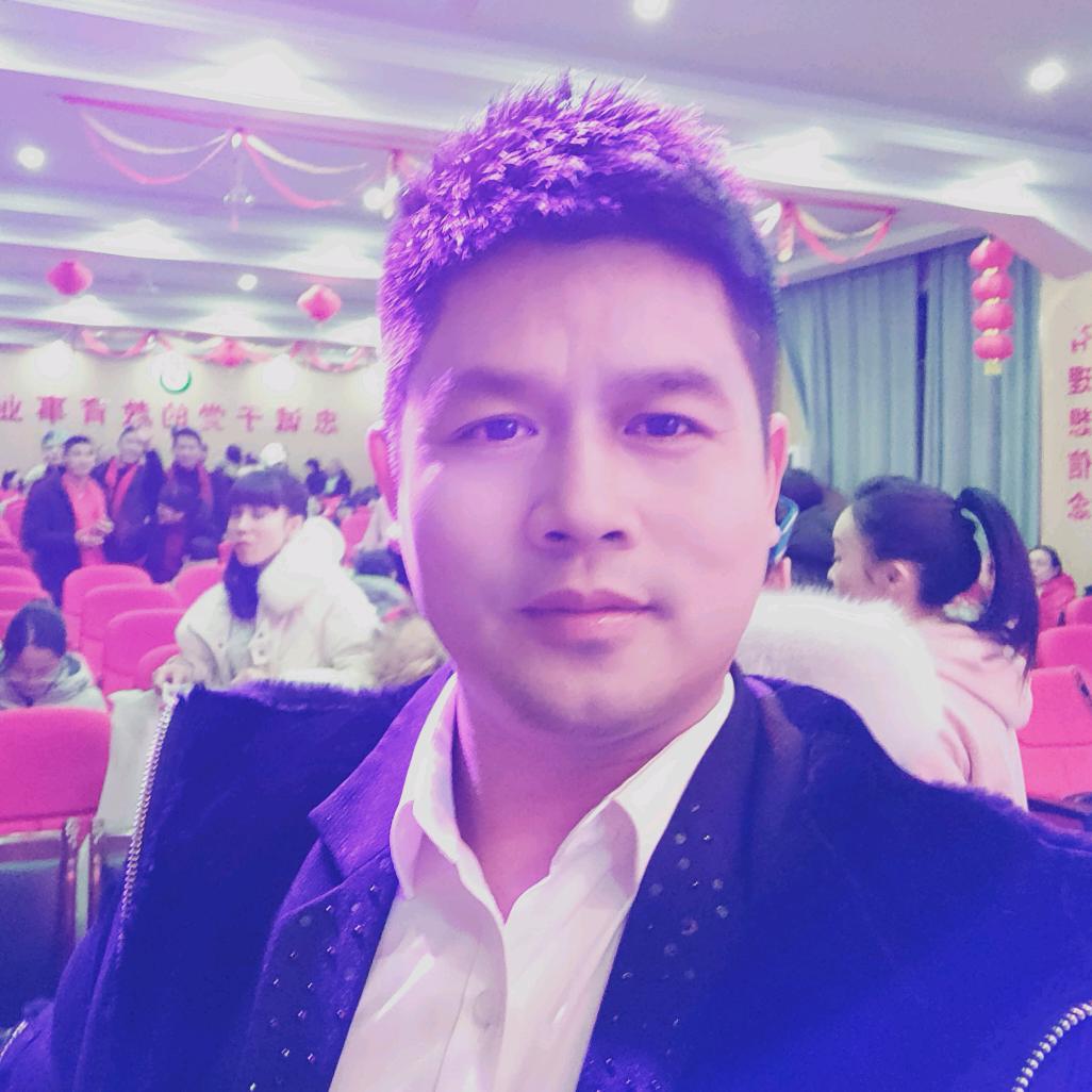 水中蛟龙