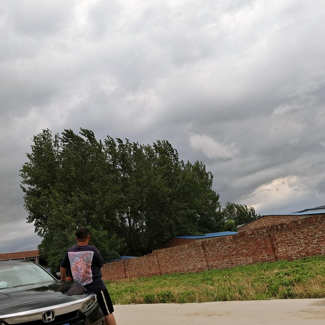 俊嘉冲浪俱乐部