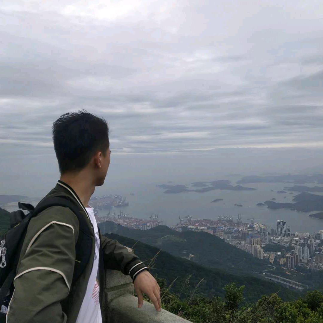 诗风颂歌