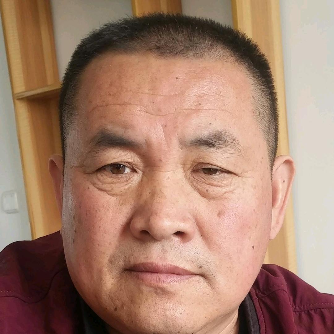 杨保影
