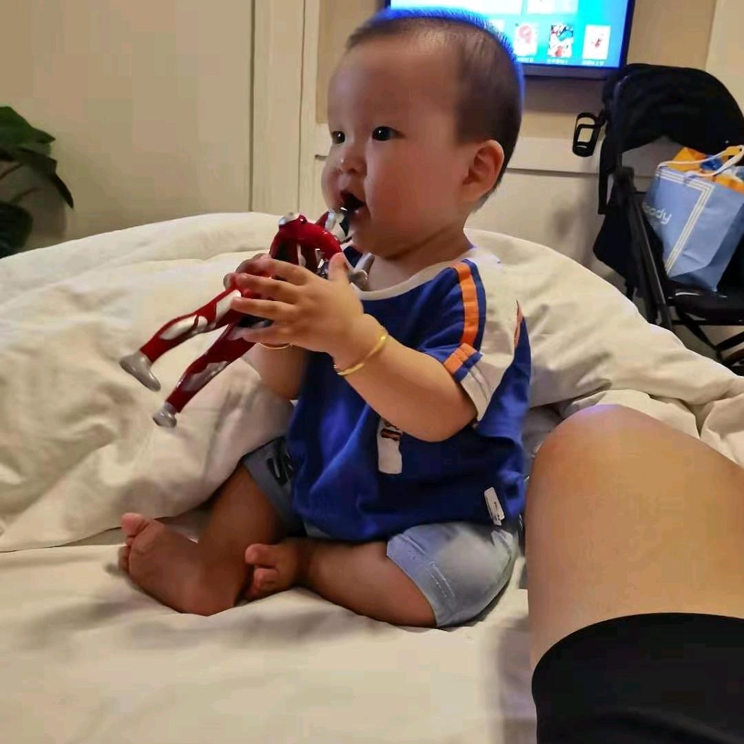 晨，