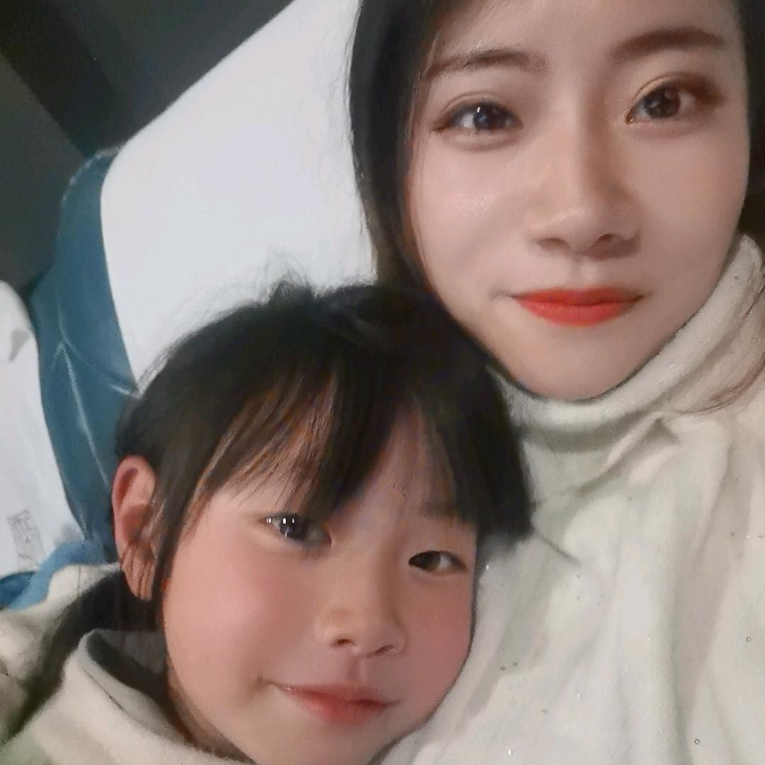 彭琼@