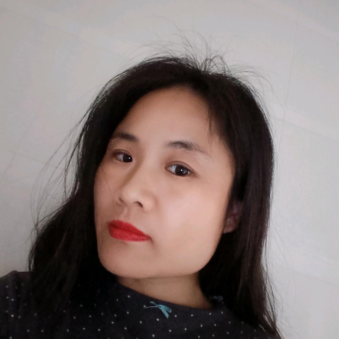 家有四个姐姐一个弟弟（妈妈小杨）