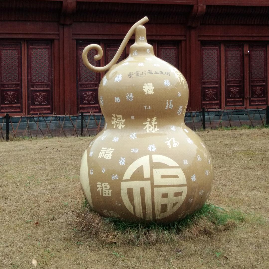 面朝大海，春暖花开。