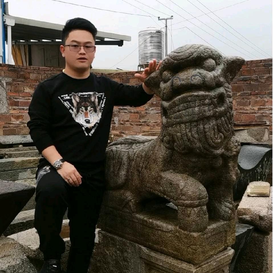 龙岩上杭乡下一线古石雕
