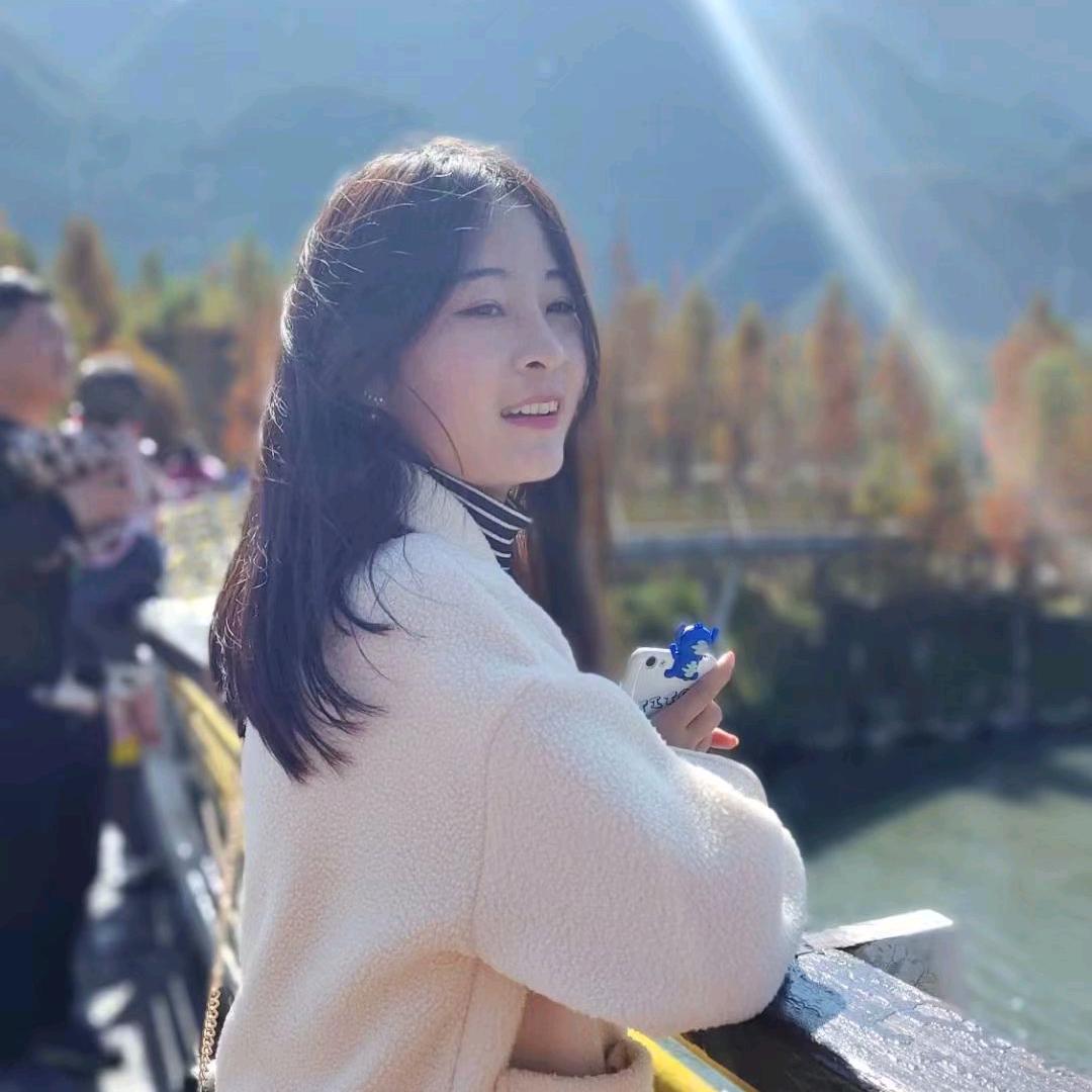-张鱼丸子.