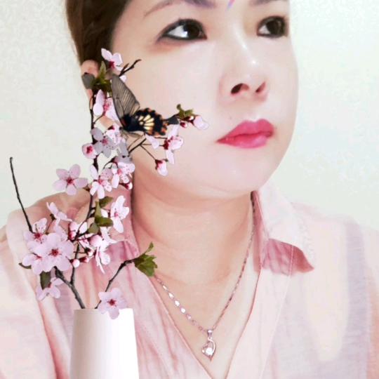 凤姐(๑•̀㉨•́ฅ✧ 早✌(̿▀̿ ̿