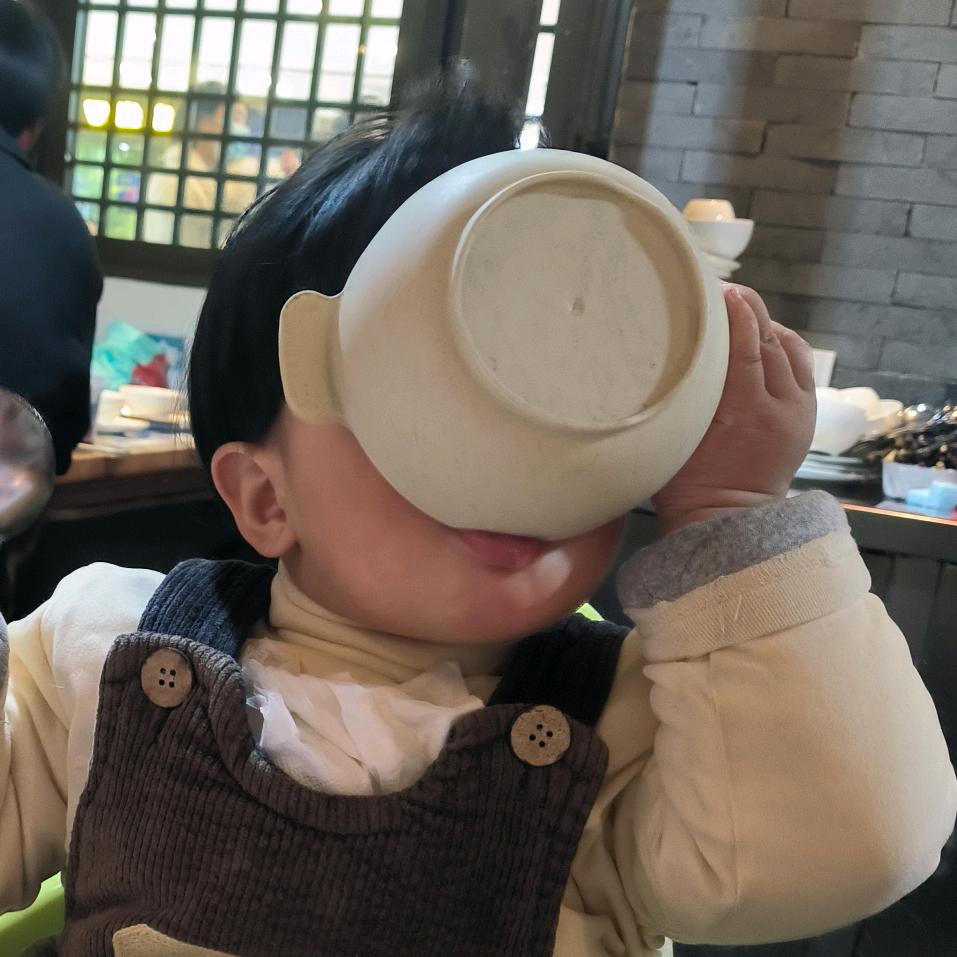 小杨收头发