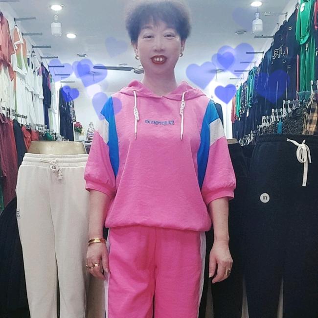 素英姐妹平价服饰