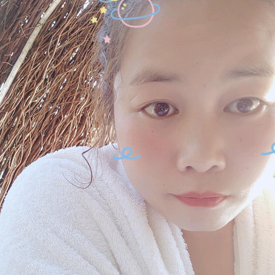 百魅美甲美睫容容