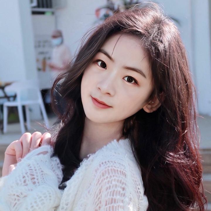 琳琅满目精品店