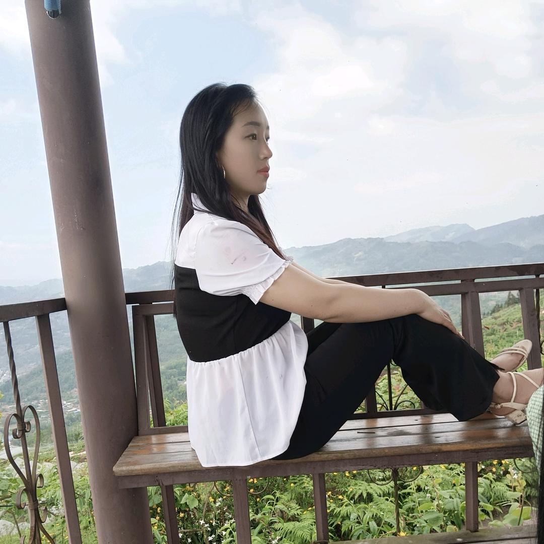 阿 果 •᷄ࡇ•᷅