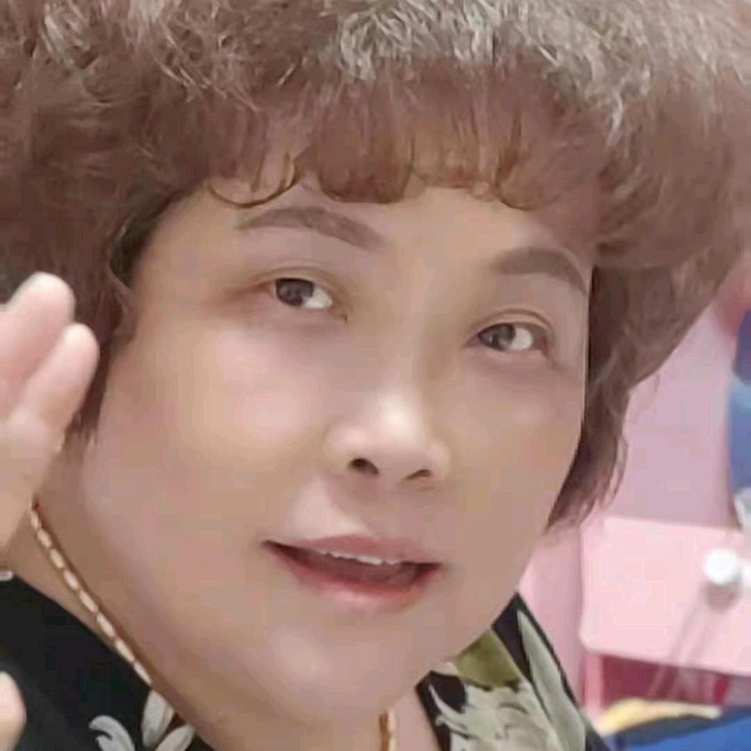 李大姐爱唱歌🎤