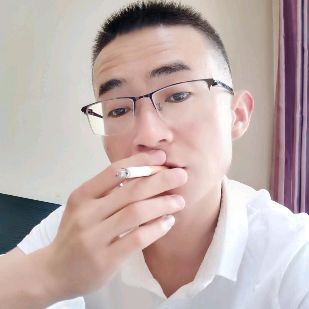 @努力哥（努力做个好人）
