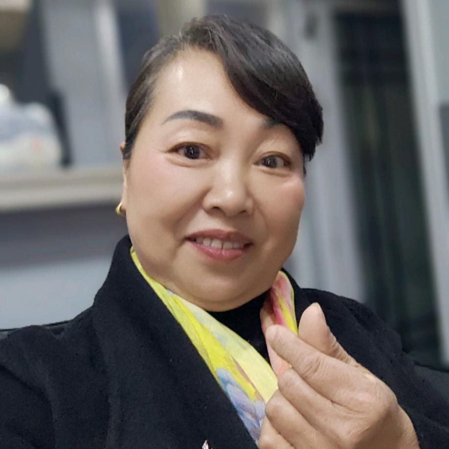 幸福奶奶-每天下午一点半，准时开播