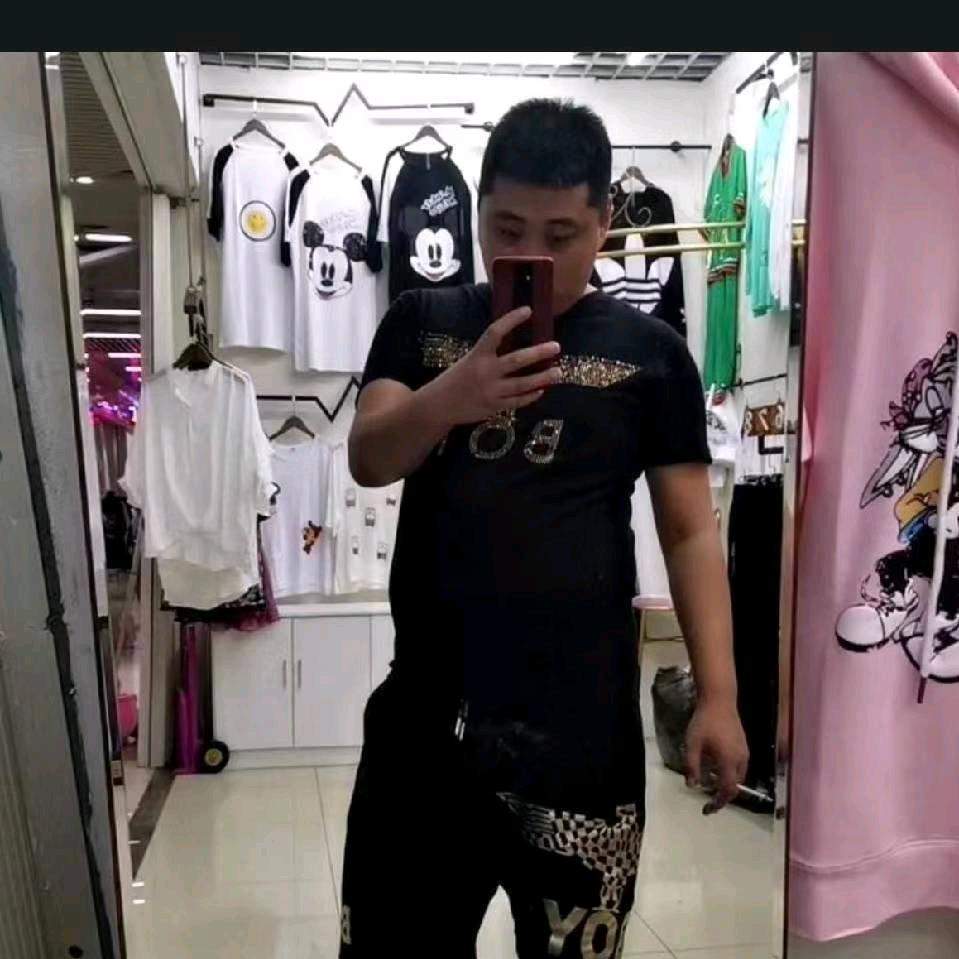 黄金小蜜蜂