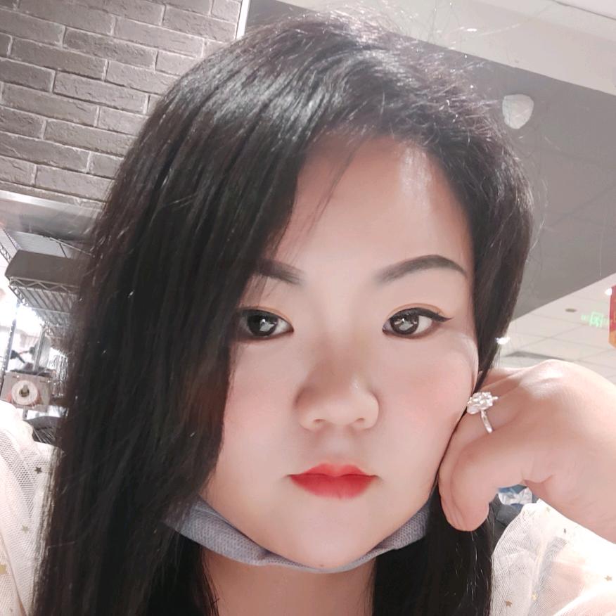 丁朋莎