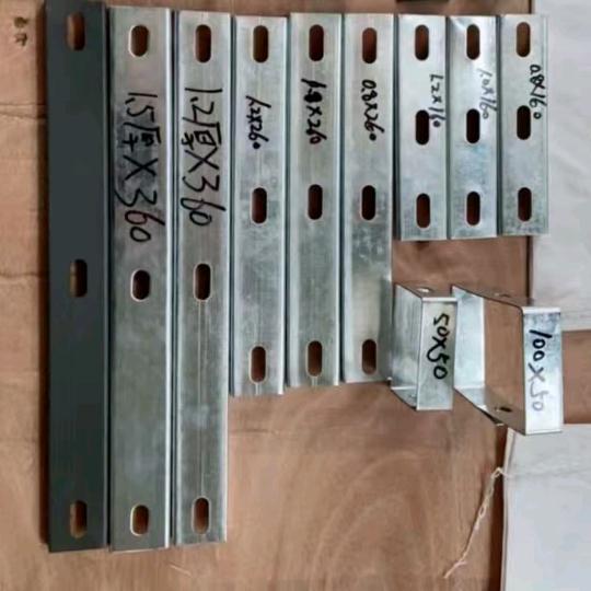 桥架配件☞连接片吊框横担托臂支架角铁