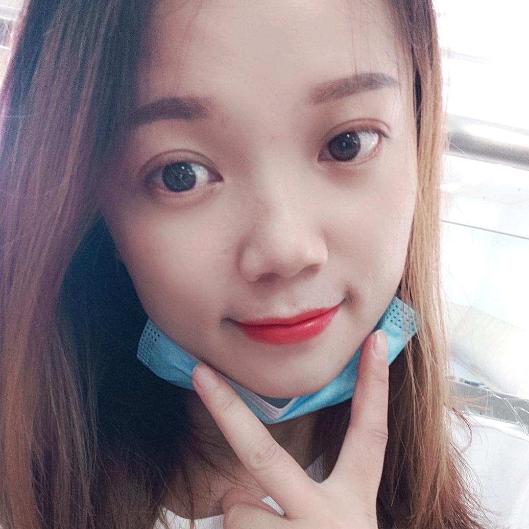 L云泡泡