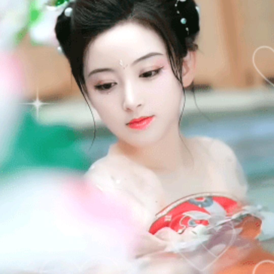 陳三两传媒