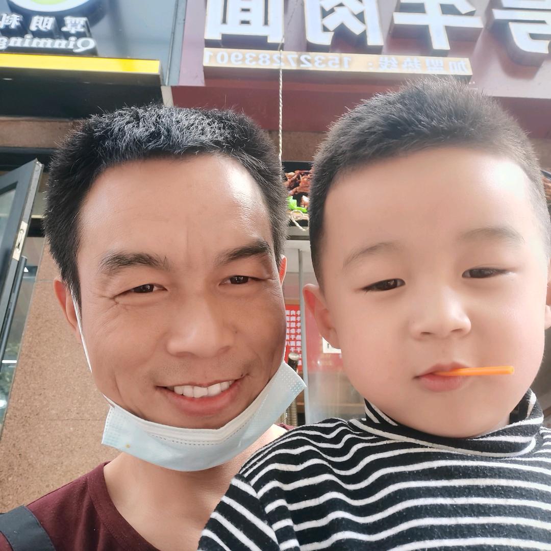 明哥🌈🌈