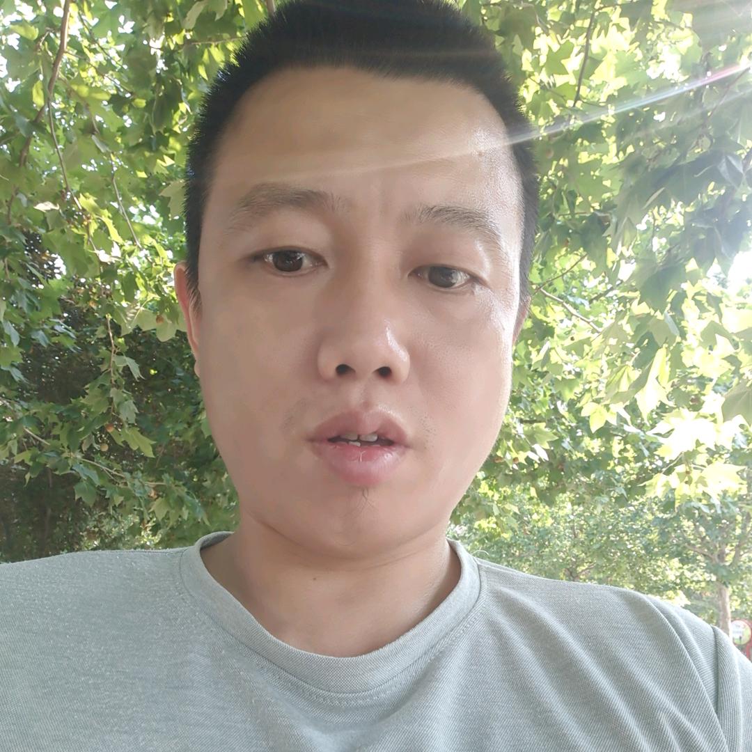 孤独的乖宝宝
