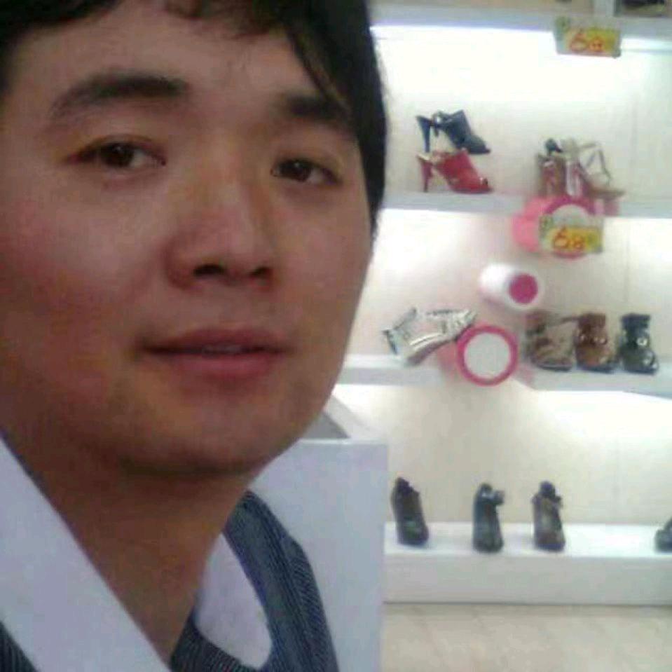 六盘水容声吊顶鼎美顶墙全屋定制老彭