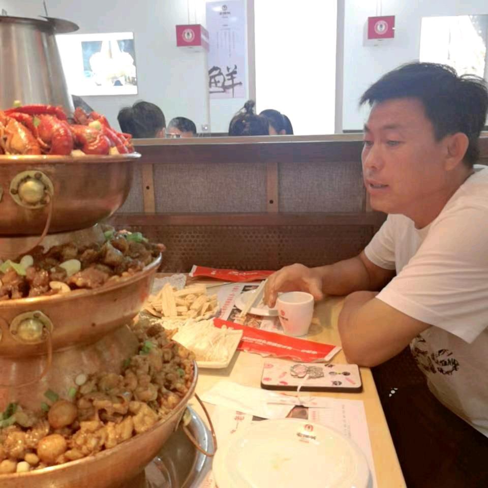 奋斗的老汉
