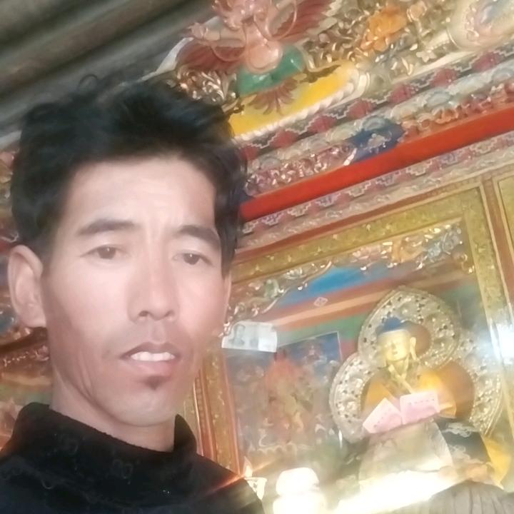 普琼多杰
