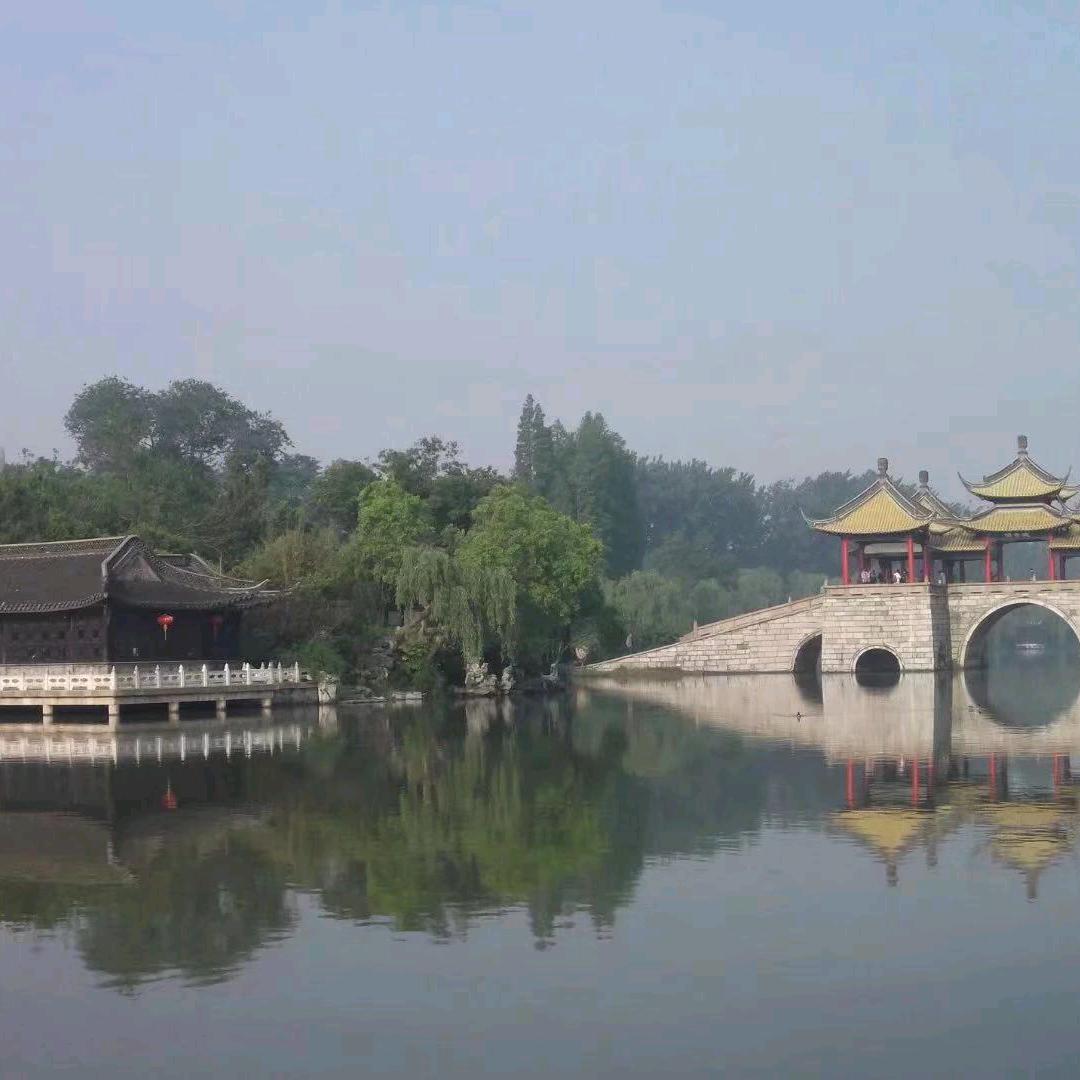 嘚瑟一万年
