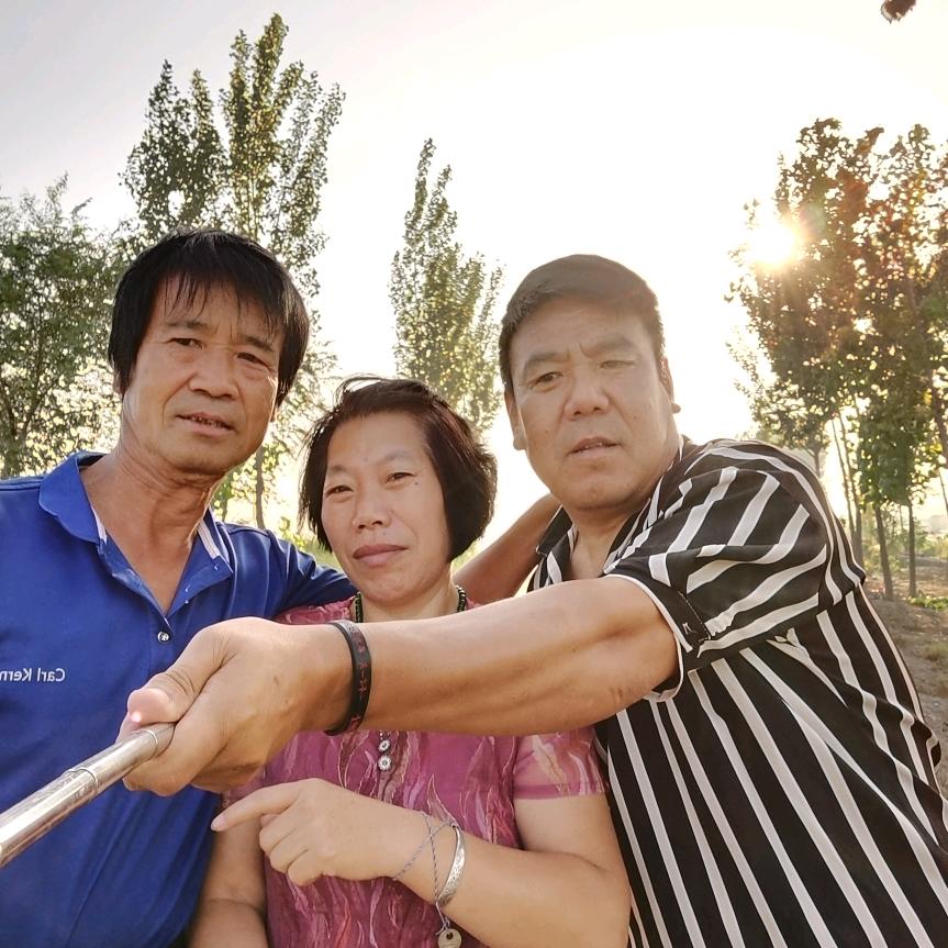 娘仨的快乐生活，常年收购胜芳家具柴火锯未