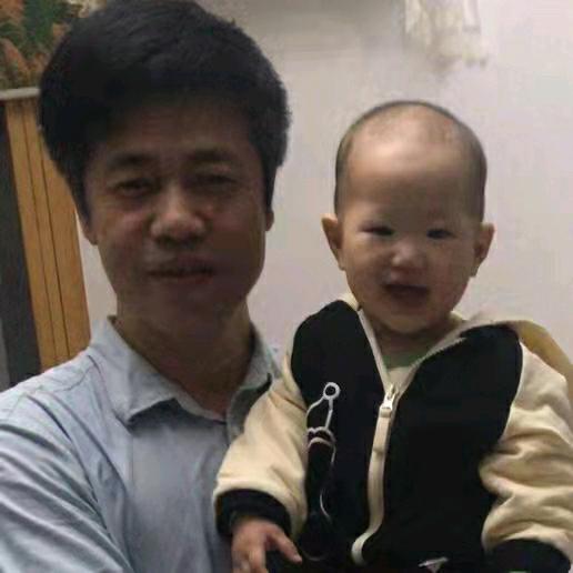 戴小新