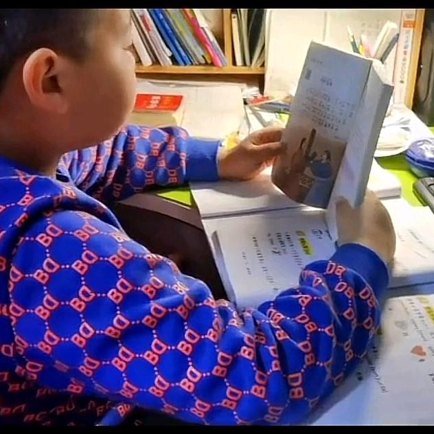 小陈同学（典籍伴读）