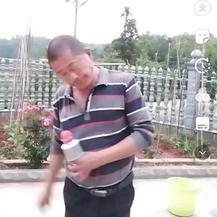 谢峰子养峰专业户