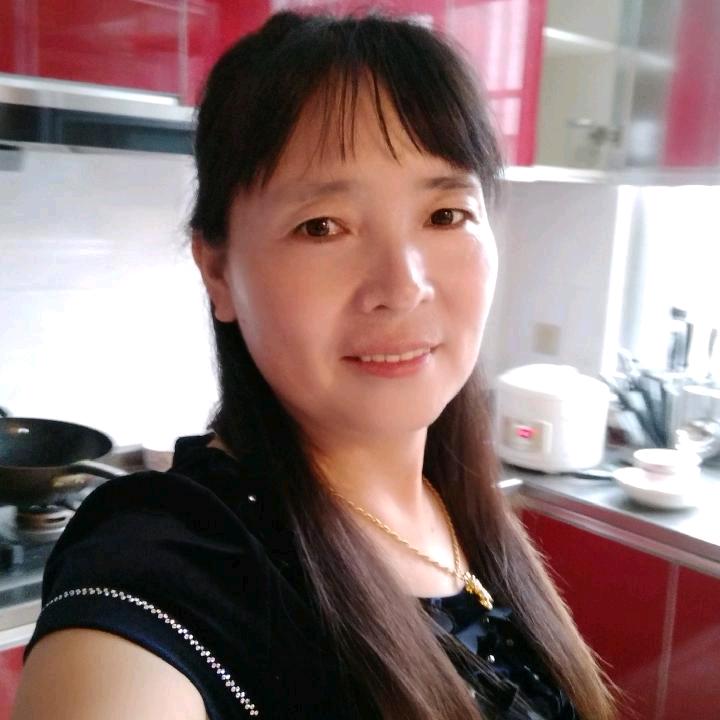 梁凤姐：服装修色培训