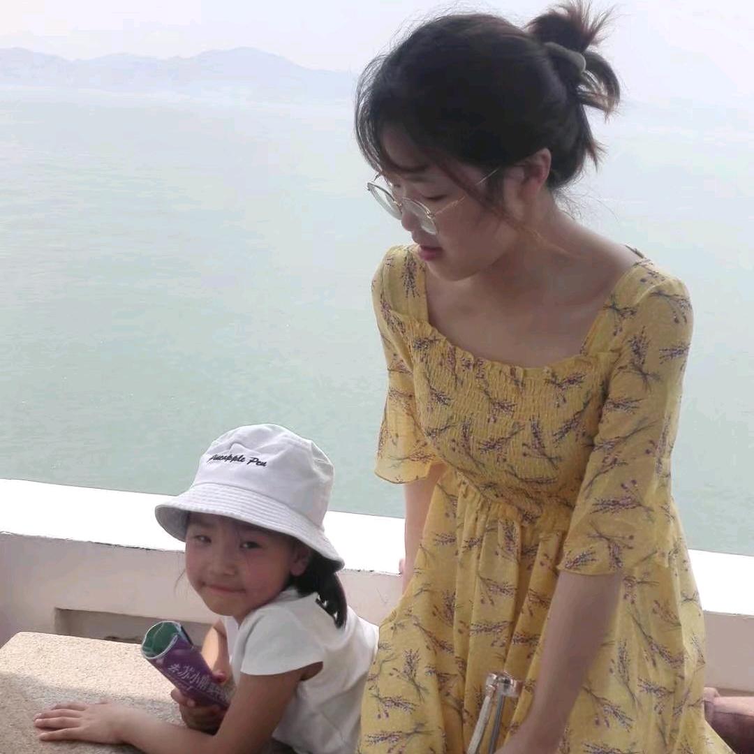 两闺女