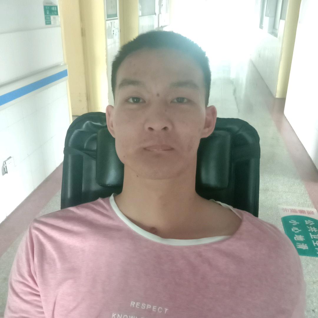 梁超军