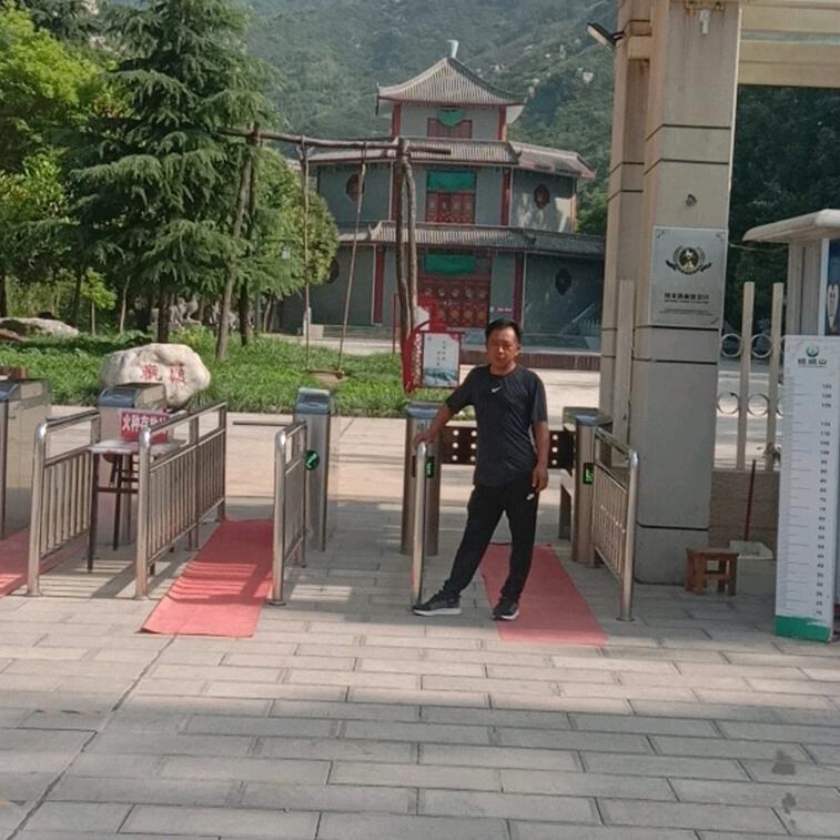 隔壁老王