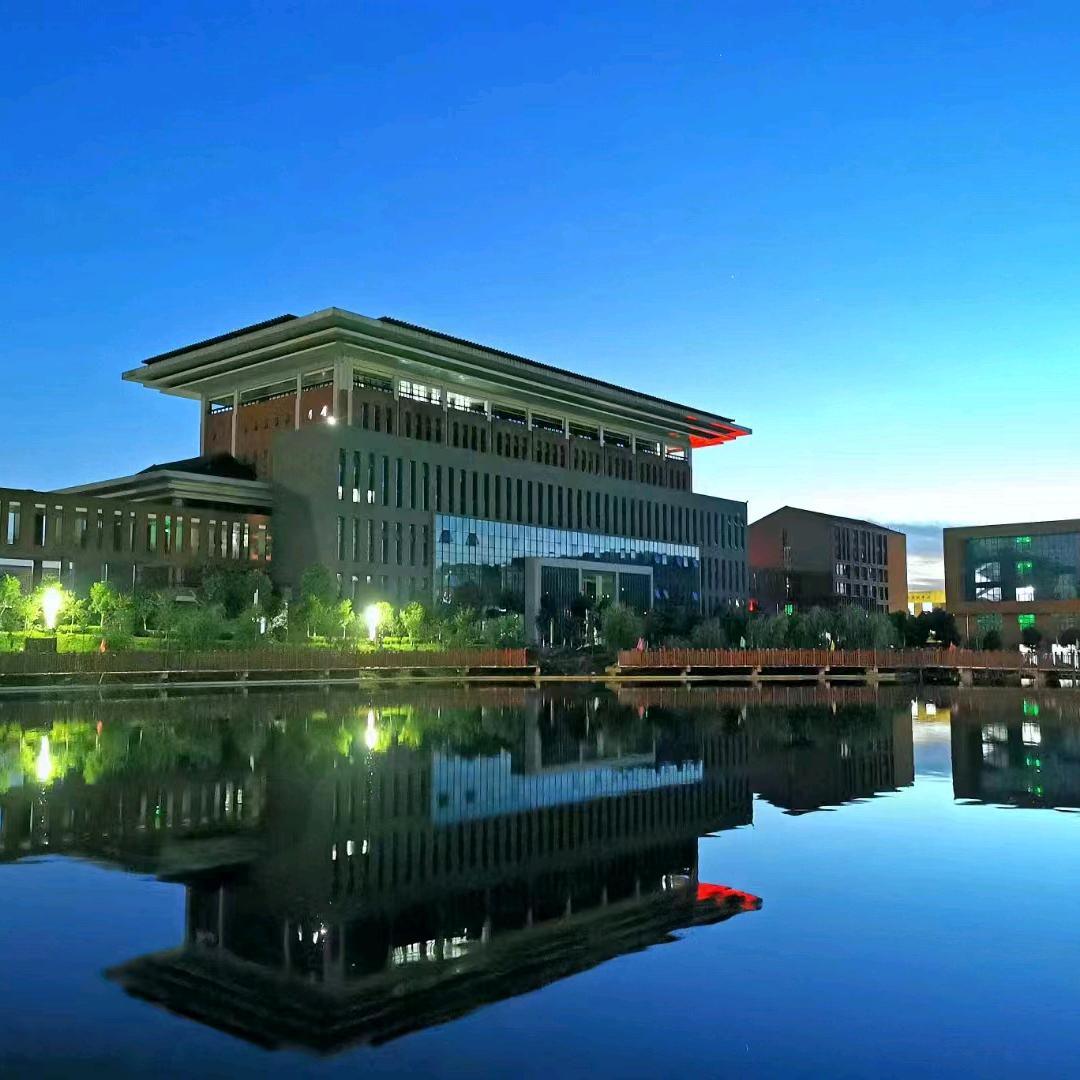 安顺职院小林学长