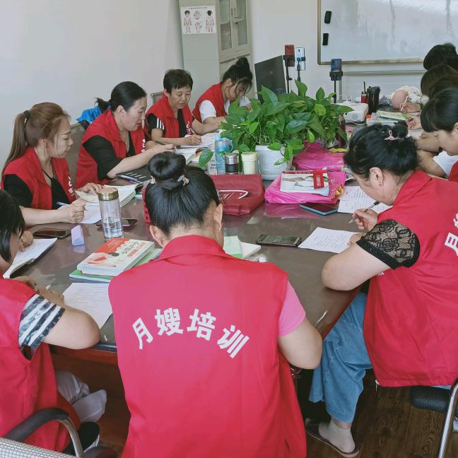锦州慧宝之家月嫂公司