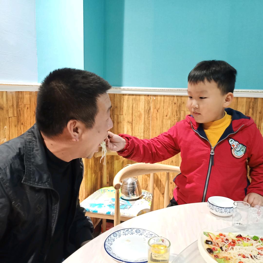 东关王旭真石漆施工队