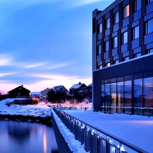 笑着面对人生。